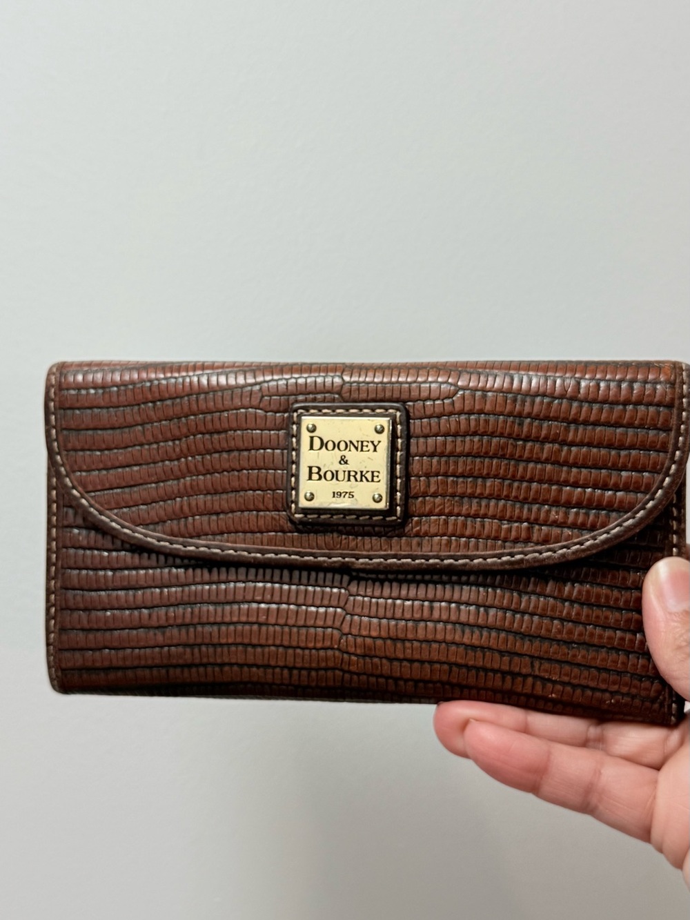 Dooney & Bourke Brown Lizard-Embossed Leather Wallet